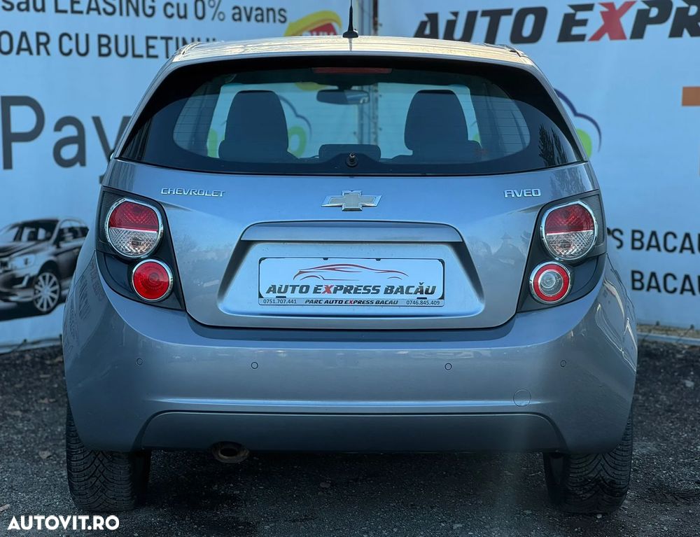 Chevrolet Aveo 1.6 LTZ - 24