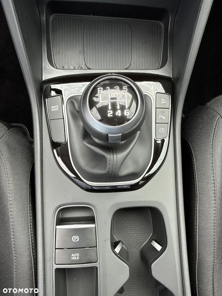 Hyundai Tucson 1.6 T-GDi Smart 2WD - 22