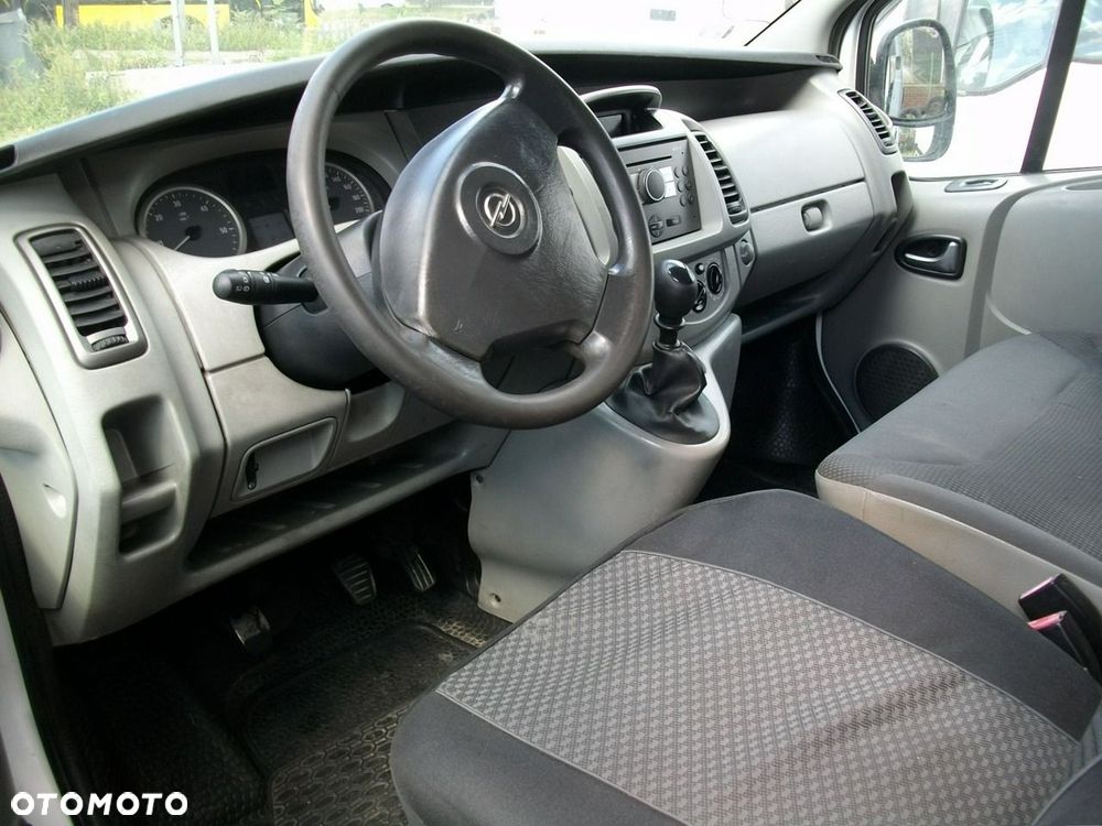 Opel Vivaro - 6