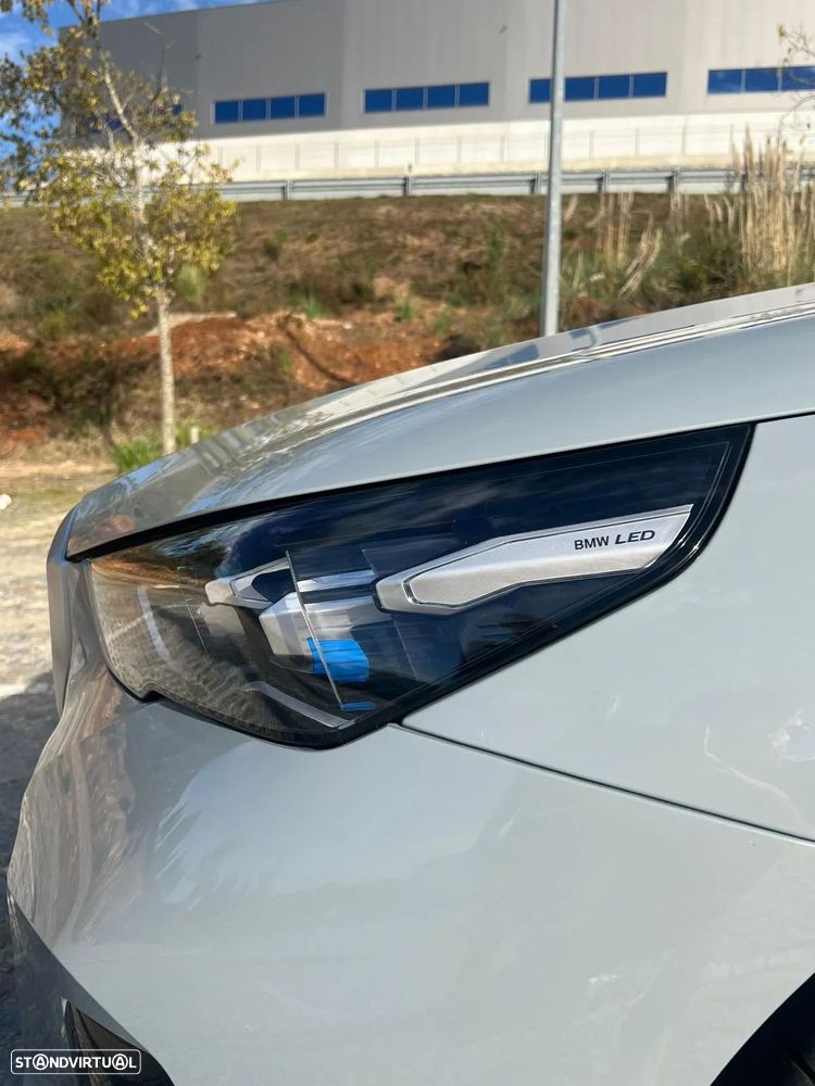 BMW 530 e Pack Desportivo M Pro - 8