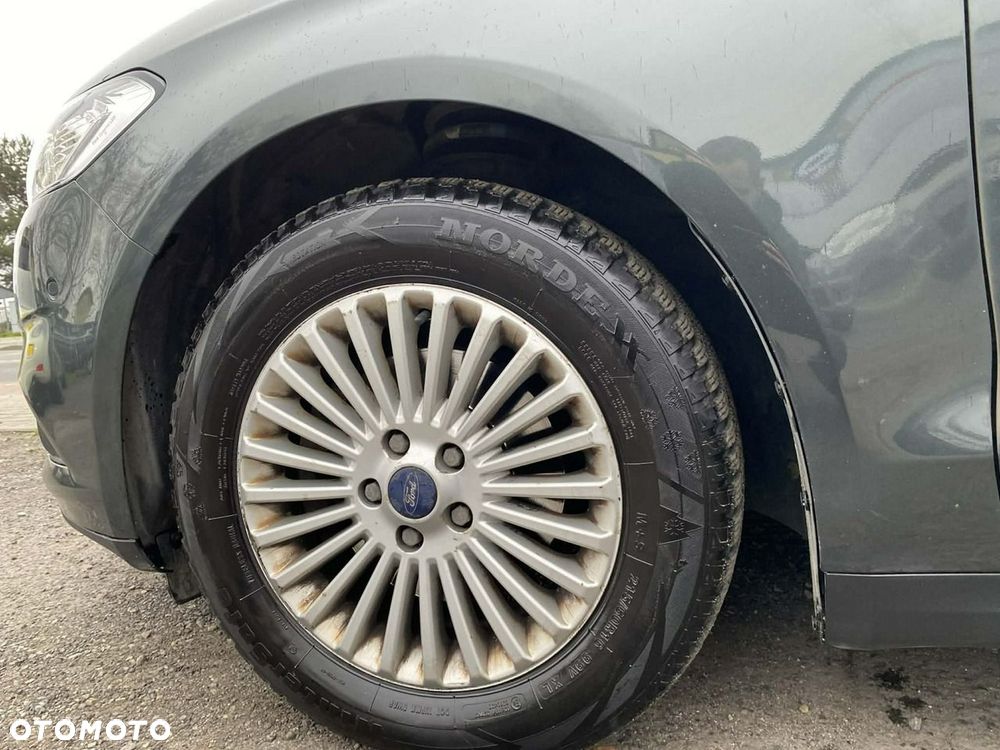 Ford Mondeo - 10