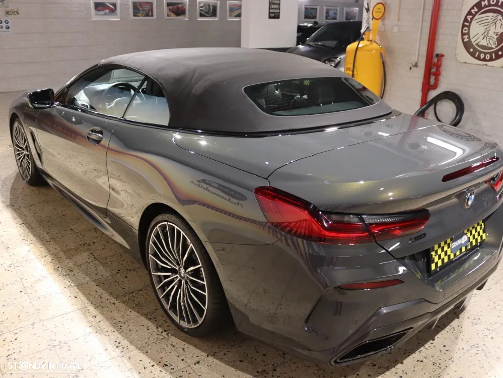 BMW M850i xDrive - 42