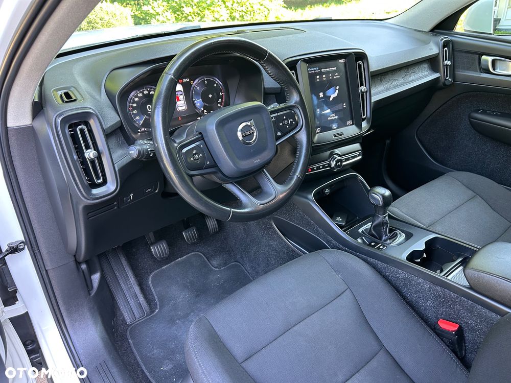 Volvo XC 40 D3 Momentum - 14