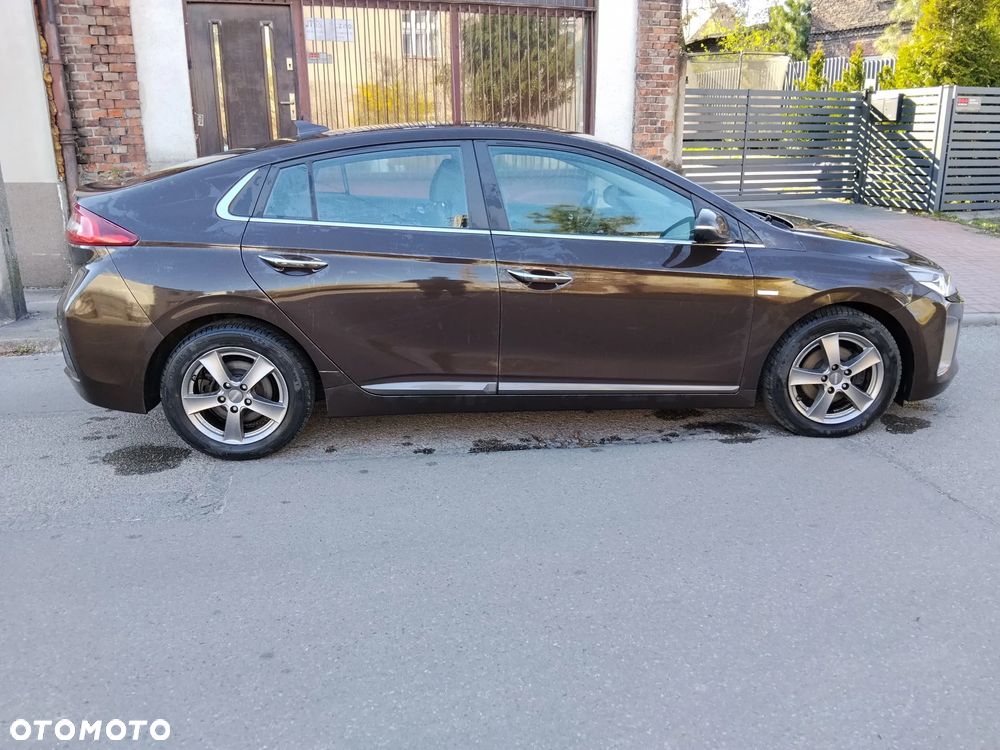 Hyundai IONIQ Plug-in hybrid Platinum - 18