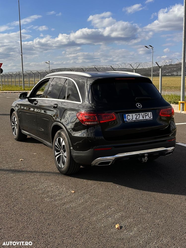 Mercedes-Benz GLC 200 d 4Matic 9G-TRONIC - 9