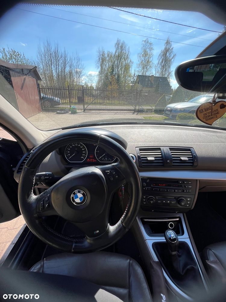 BMW Seria 1 118d - 4