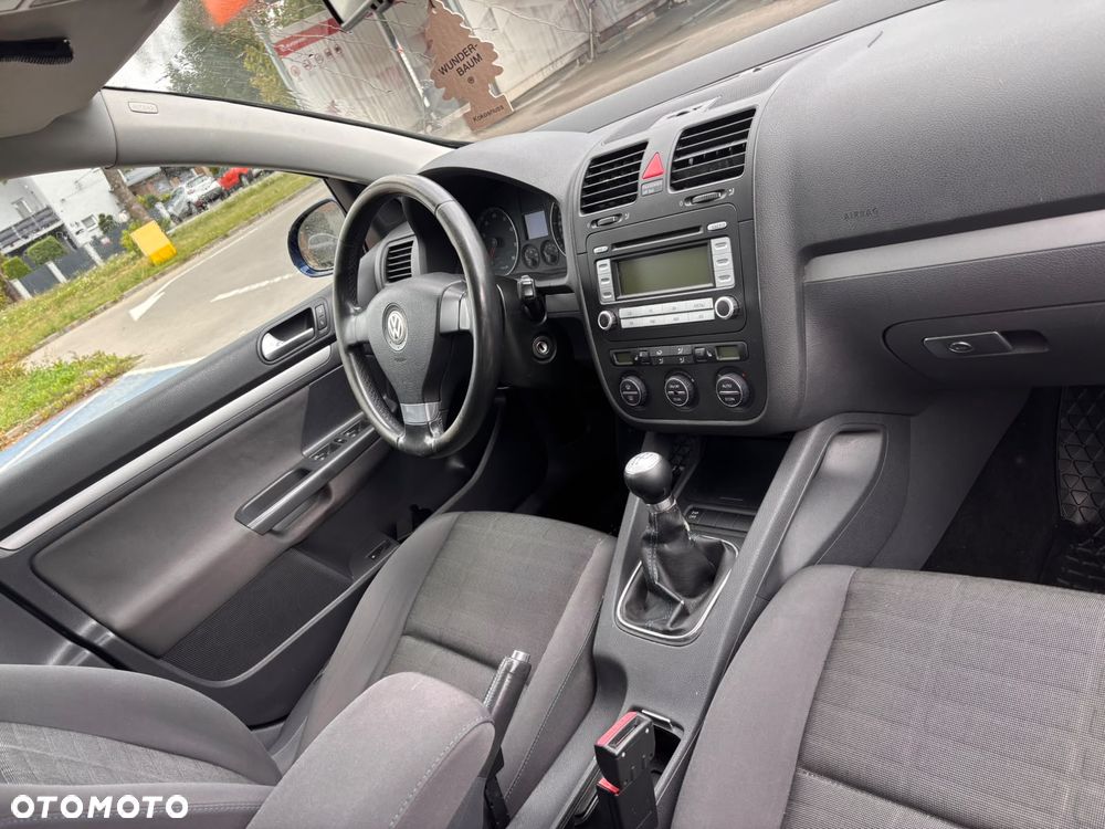 Volkswagen Golf 1.6 Q-Line - 13