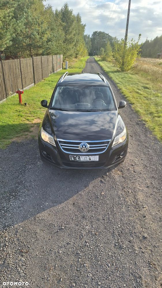 Volkswagen Tiguan 2011 photo 2