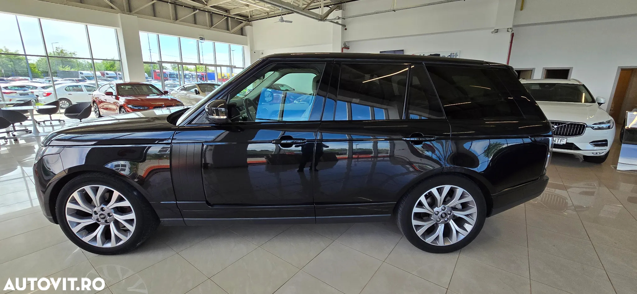 Land Rover Range Rover 3.0L SDV6 Vogue - 7
