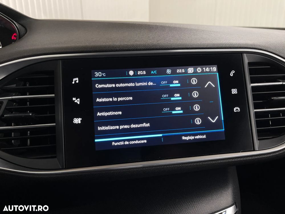 Peugeot 308 BlueHDi 130 EAT6 Stop & Start Active Business-Paket - 19