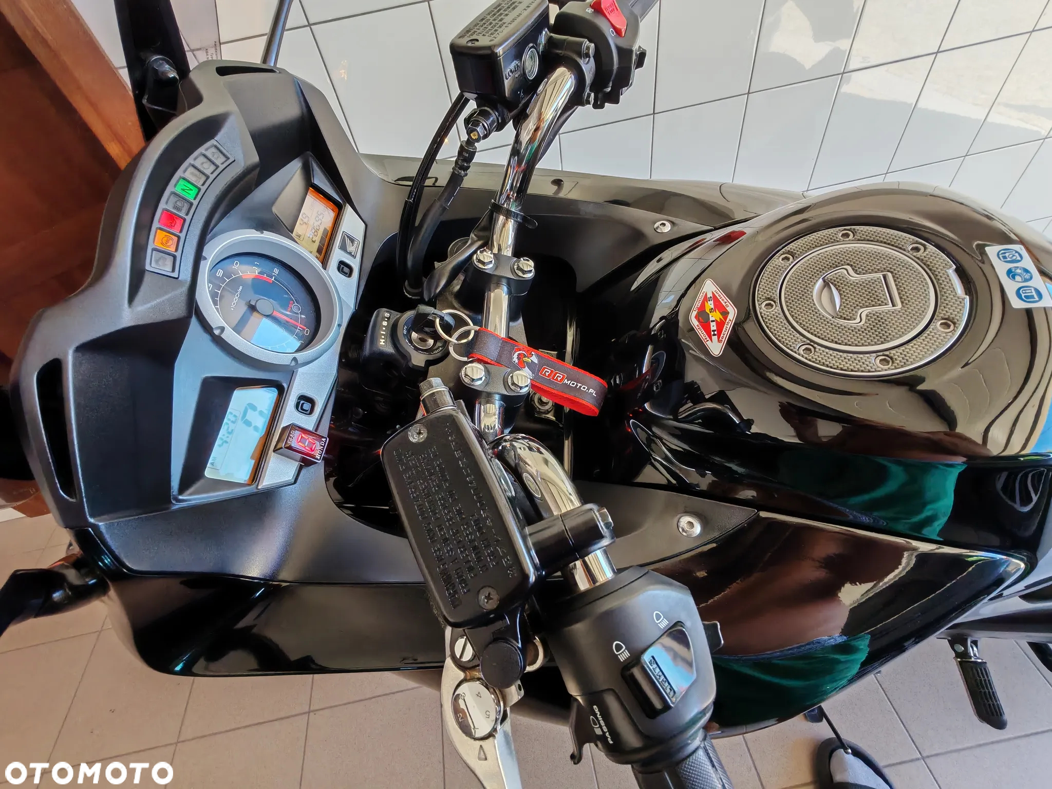 Honda CBF - 26