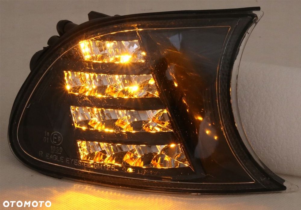 Kierunkowskazy Migacze przod kpl Led Black Tuning Bmw 3 e46 Coupe Cabrio 99 - 3