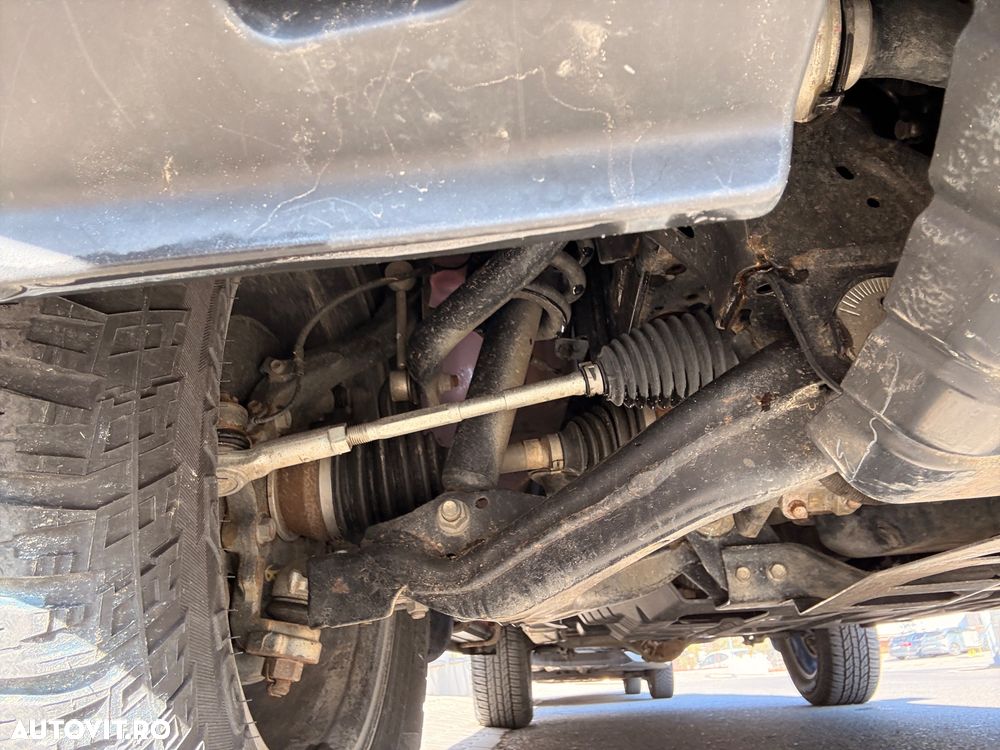 Isuzu D-Max 1.9 DSL 4x4 Double Cab MT Premium - 14