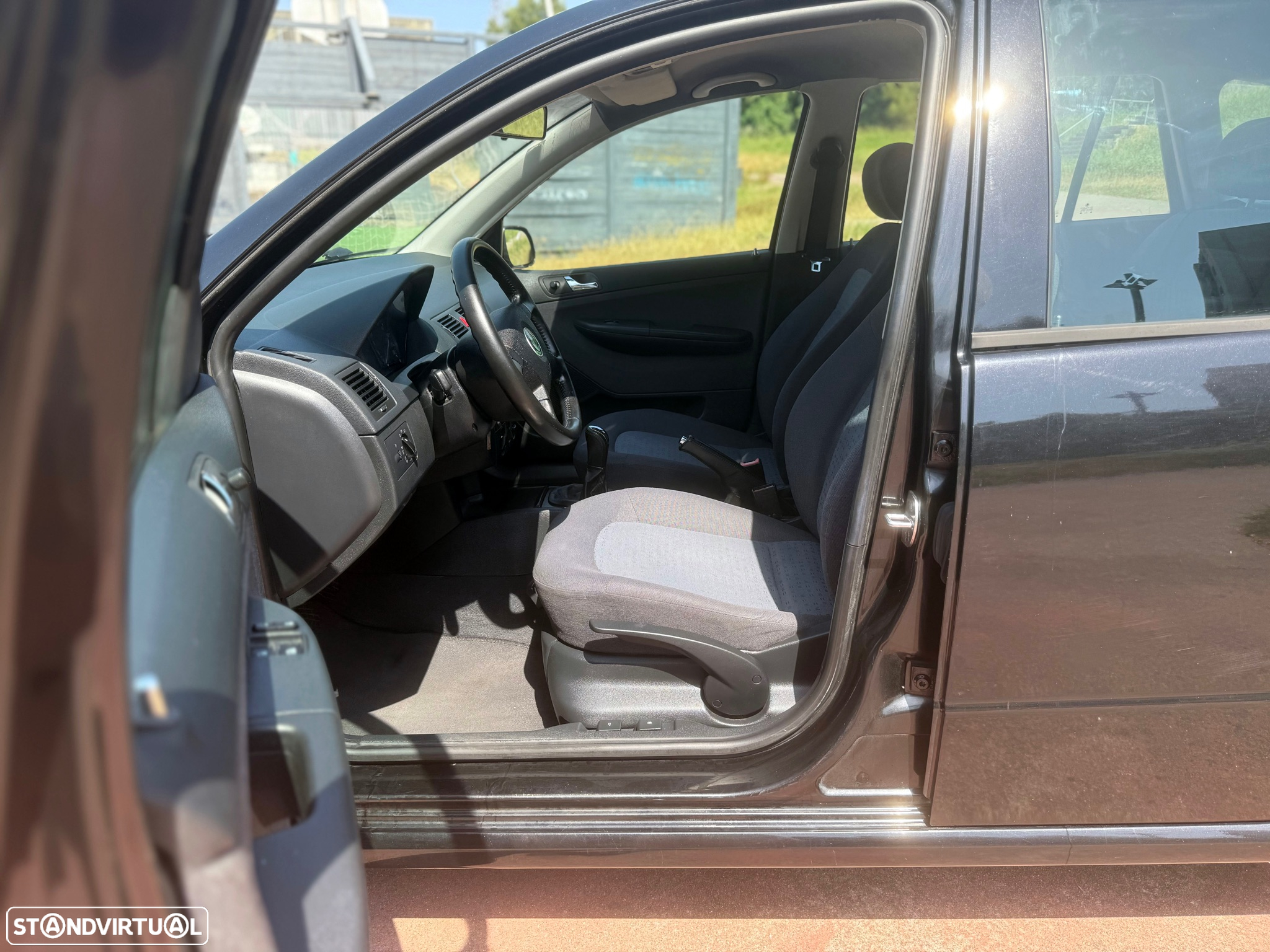 Skoda Fabia Break 1.4 Attractive AC - 9