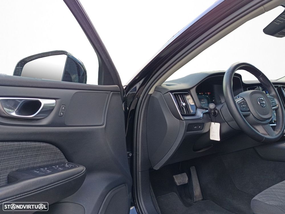 Volvo V60 2.0 T6 AWD TE Essential - 49