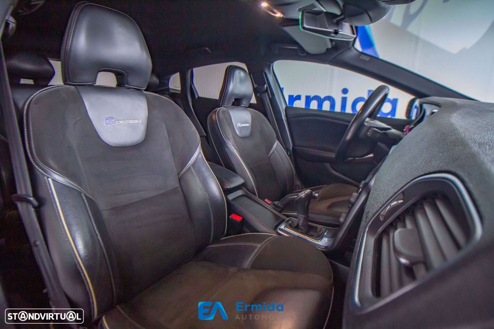 Volvo V40 1.6 D2 R-Design - 18