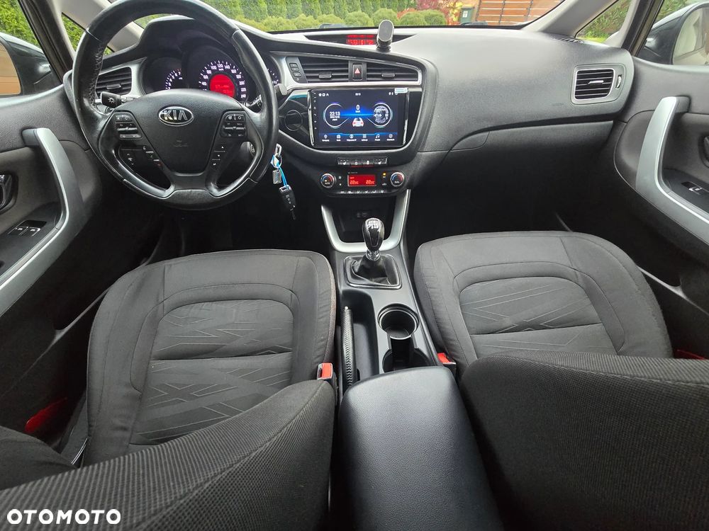Kia Ceed - 39
