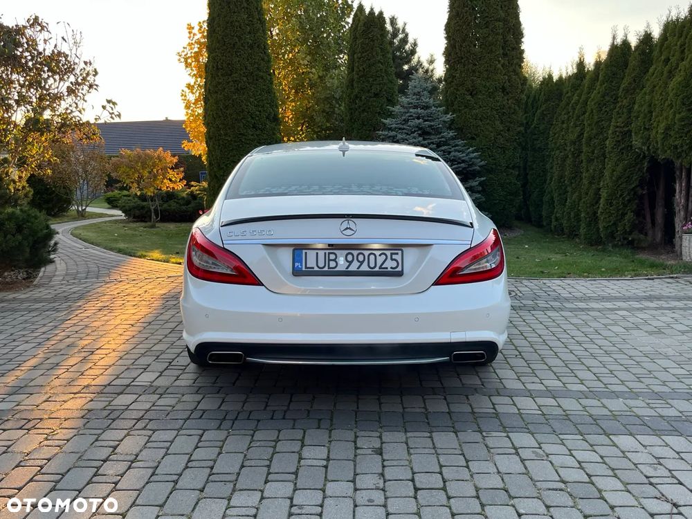 Mercedes-Benz CLS 500 BlueEffICIENCY - 5