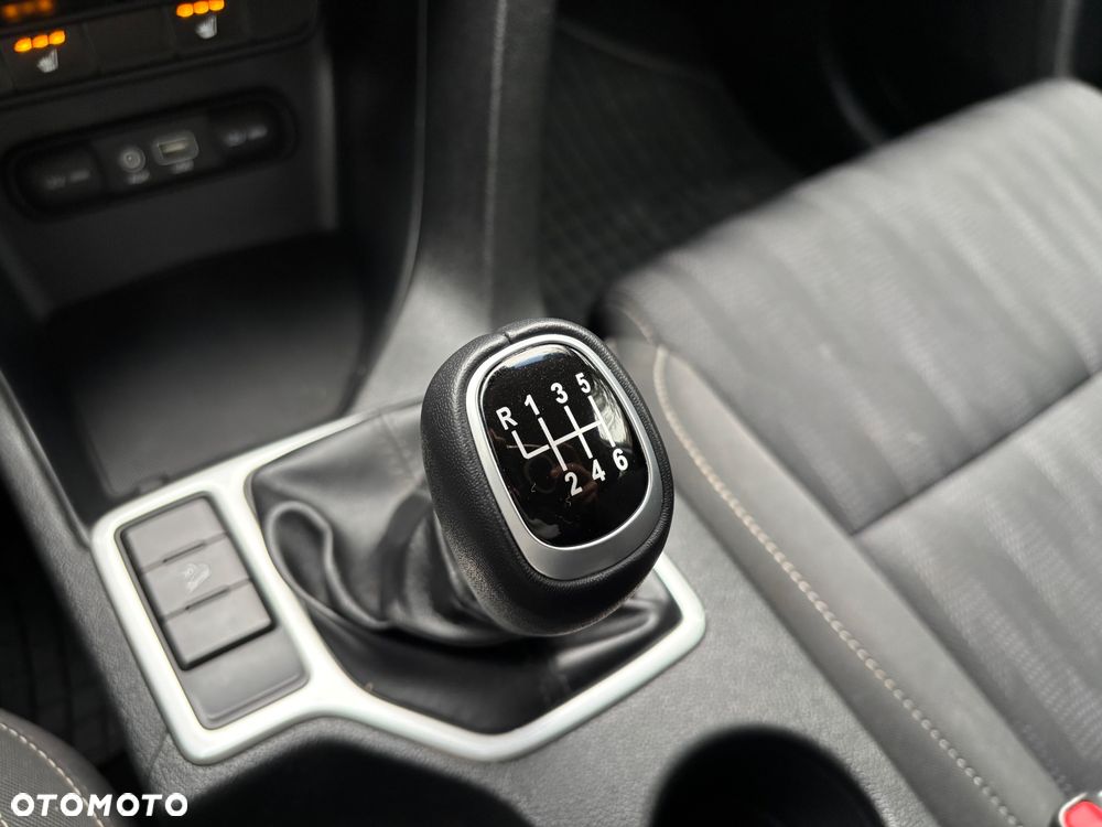 Kia Sportage - 17