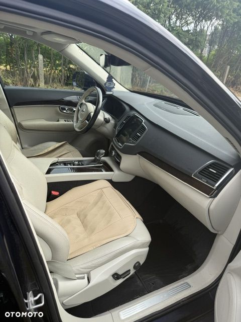 Volvo XC 90 T5 AWD Momentum 7os - 8