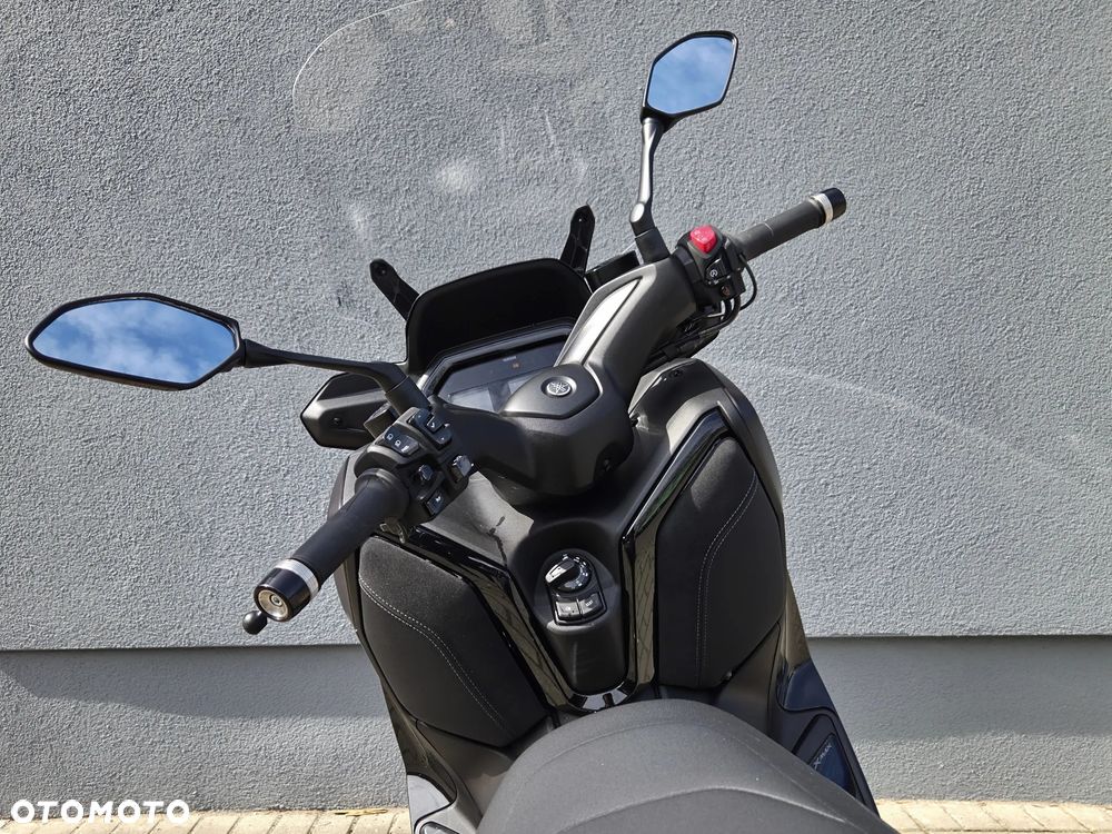 Yamaha X-max - 11