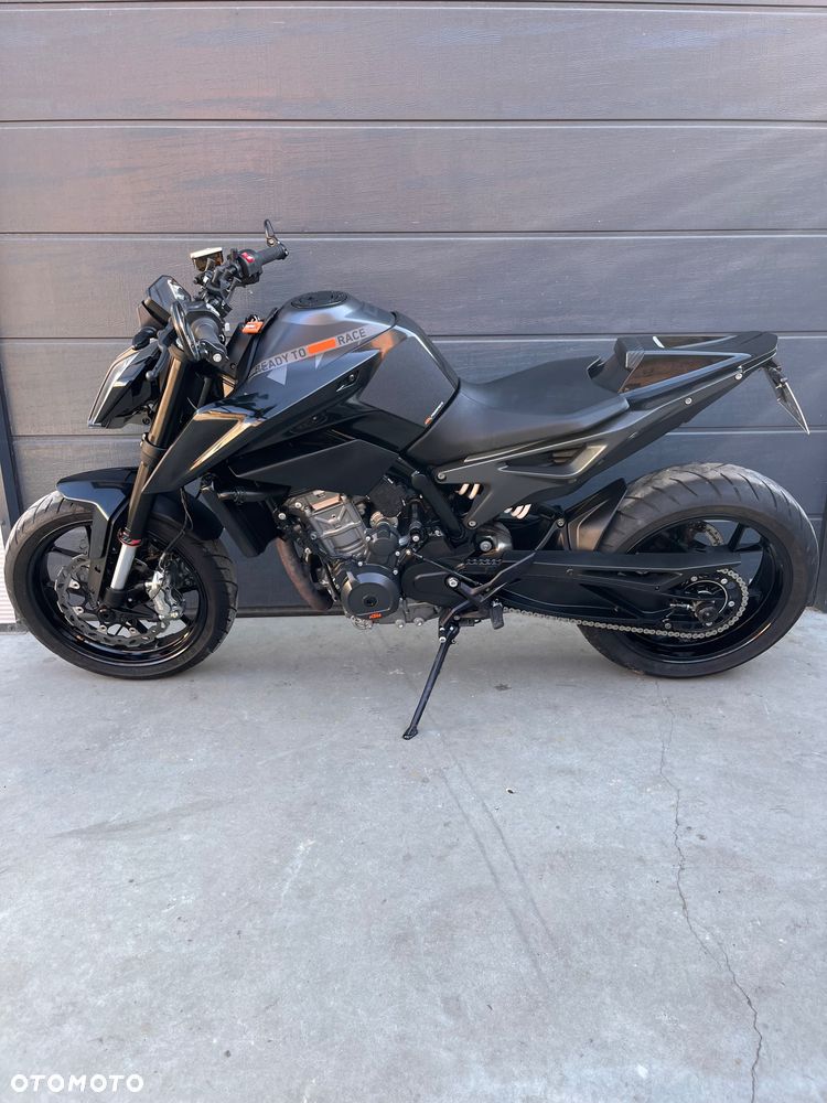 KTM Duke 790 - 38
