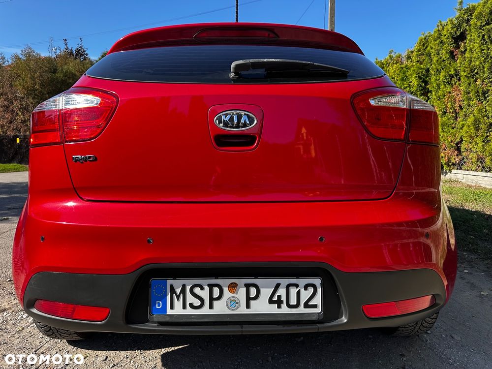 Kia Rio 1.2 Dream-Team Edition - 8