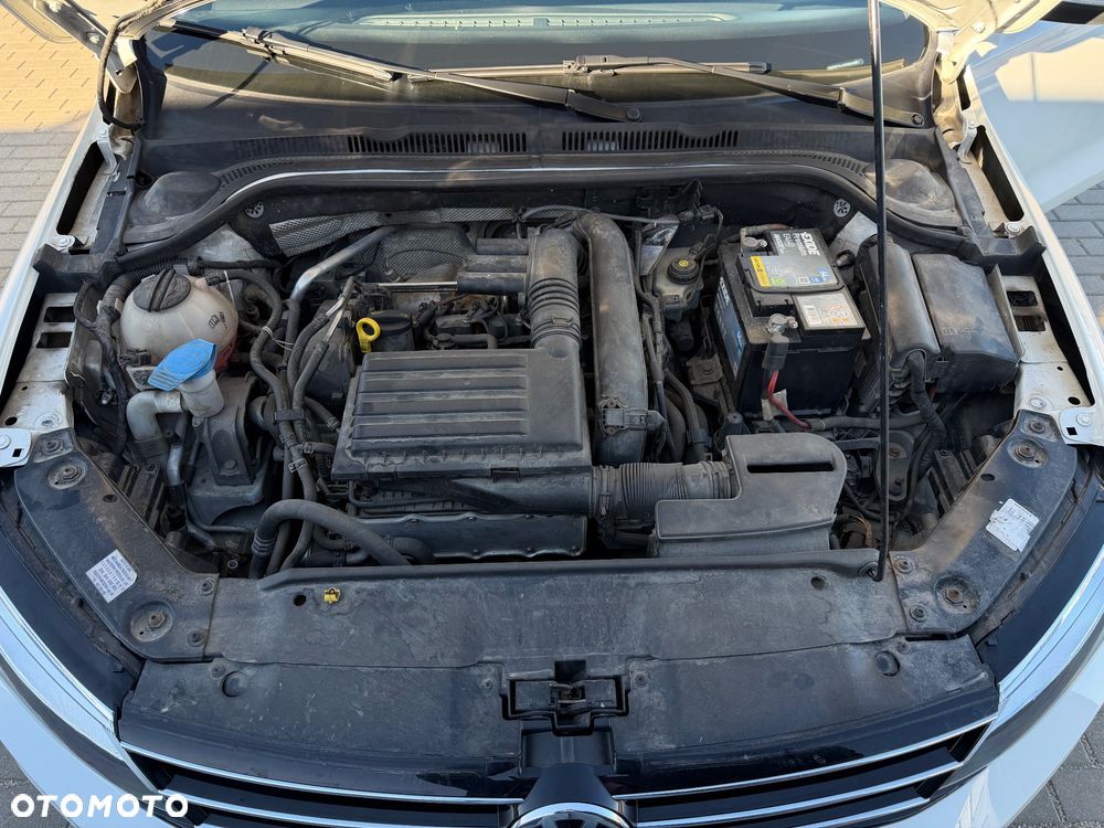 Volkswagen Jetta - 17