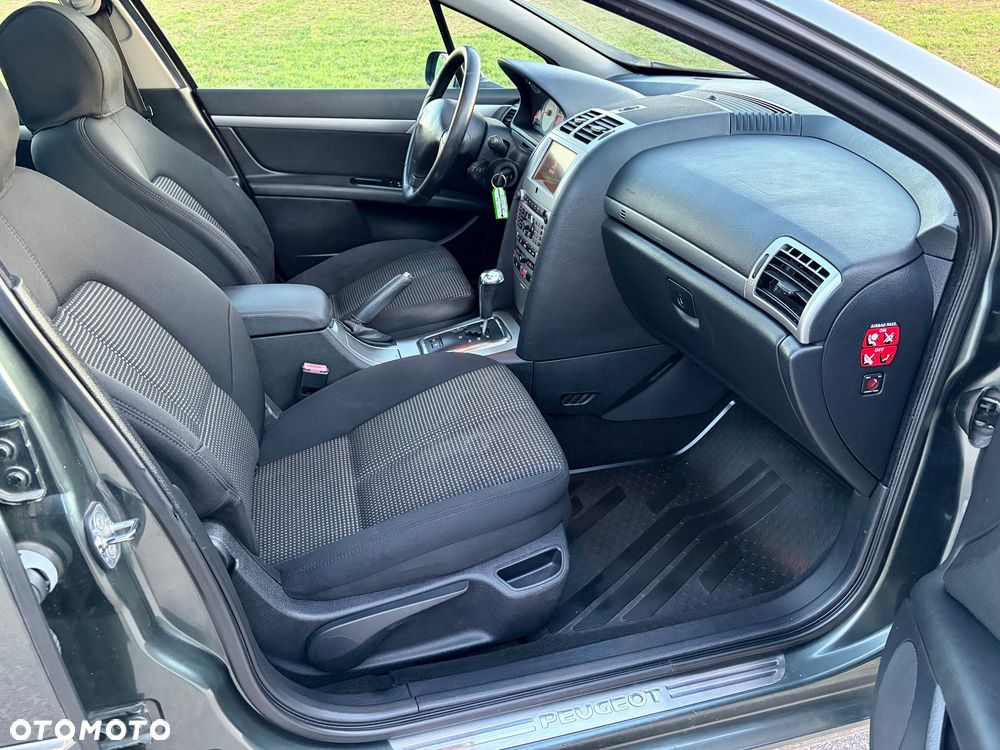 Peugeot 407 HDi 135 Automatik Premium - 24