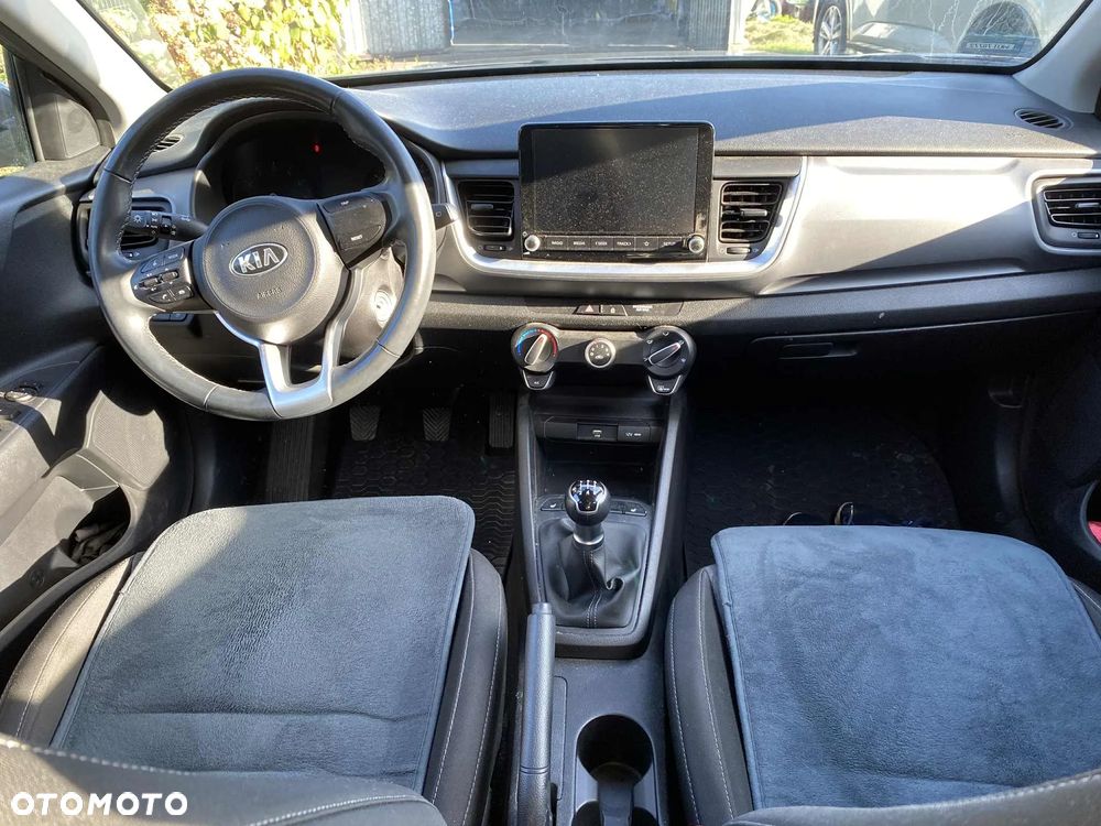 Kia Stonic 1.2 M - 12