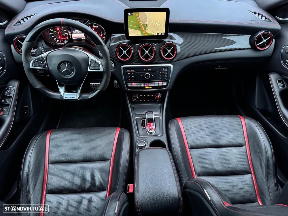 Mercedes-Benz GLA 45 AMG 4-Matic - 10