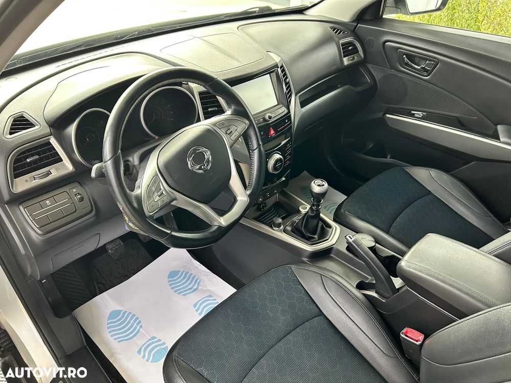 SsangYong Tivoli - 8