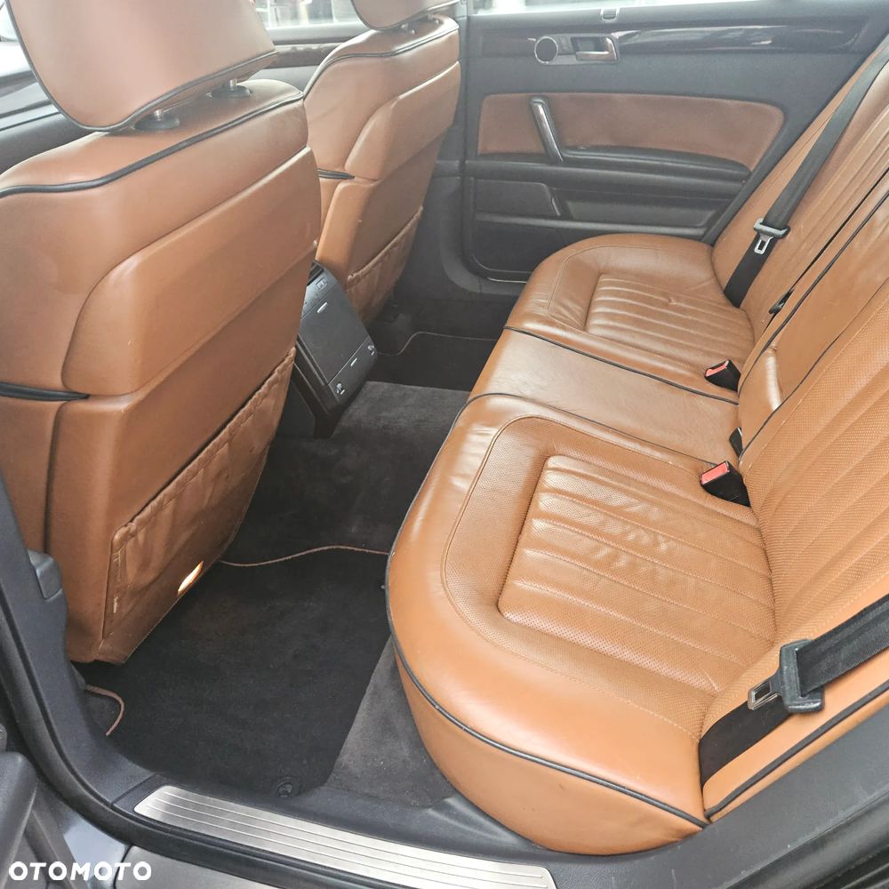 Volkswagen Phaeton 3.0 V6 TDI 4Mot (5 os.) - 19