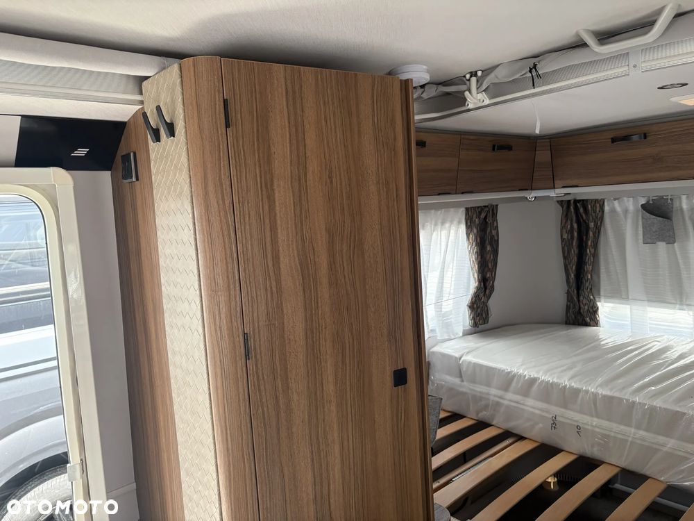 Hymer-Eriba Touring 310 - 7