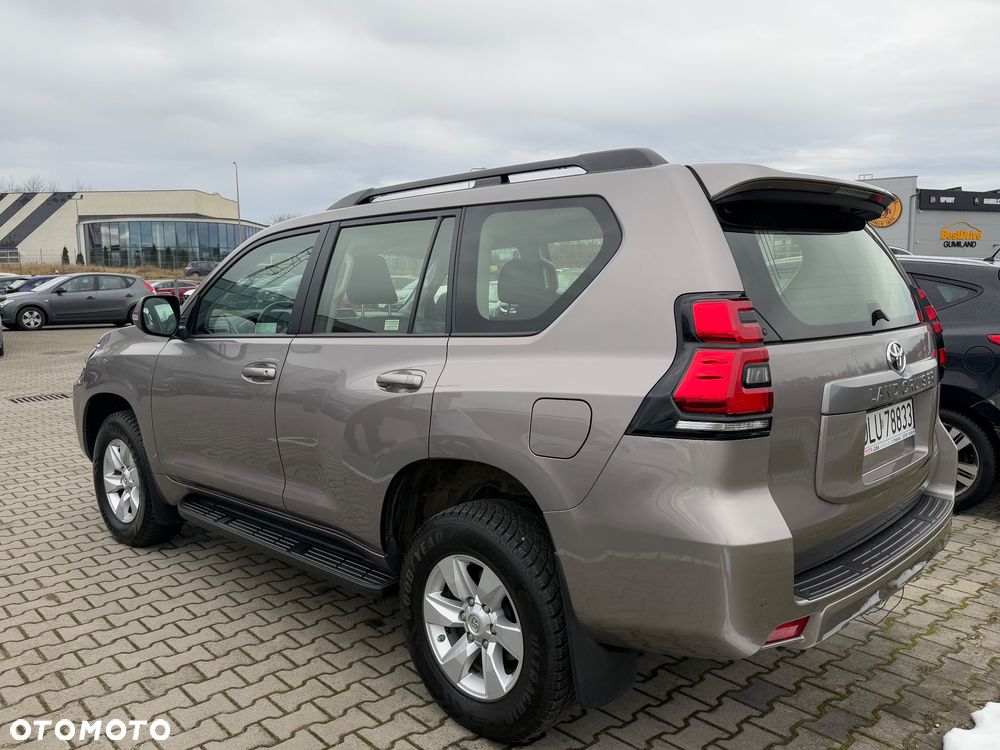Toyota Land Cruiser LC 2.8 D-4D Prado - 6