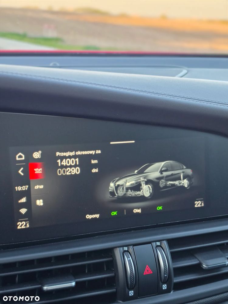Alfa Romeo Giulia 2.0 Turbo Veloce Q4 - 23