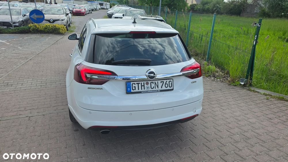 Opel Insignia - 23