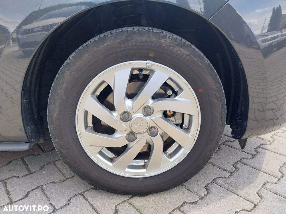 Mitsubishi Space Star 1.2 2WD MT Inform - 4