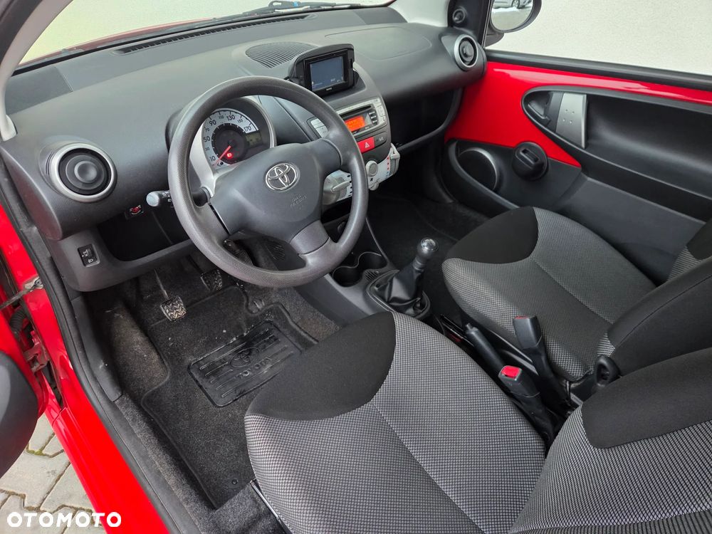 Toyota Aygo - 7