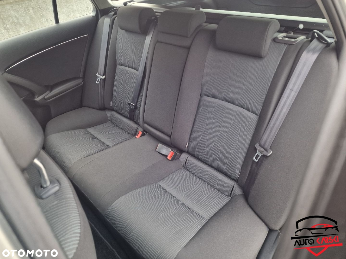 Toyota Avensis - 27
