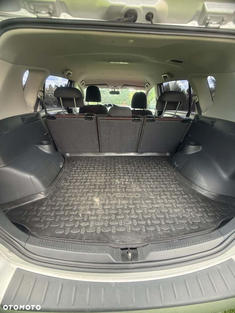 Toyota Verso 2011