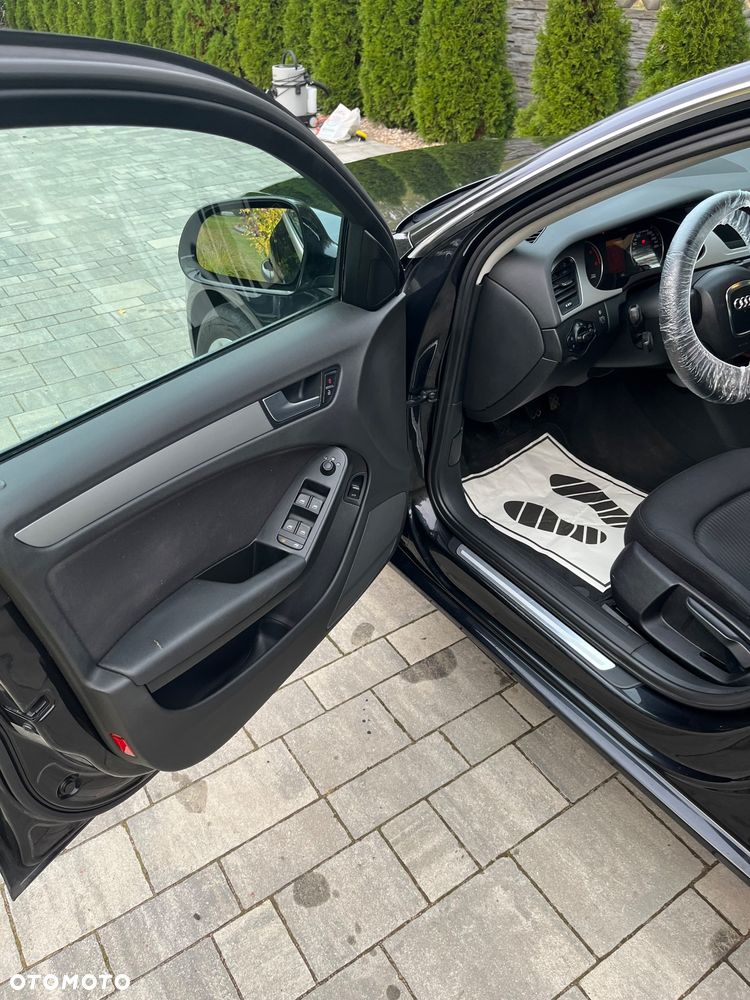 Audi A4 Limousine - 19