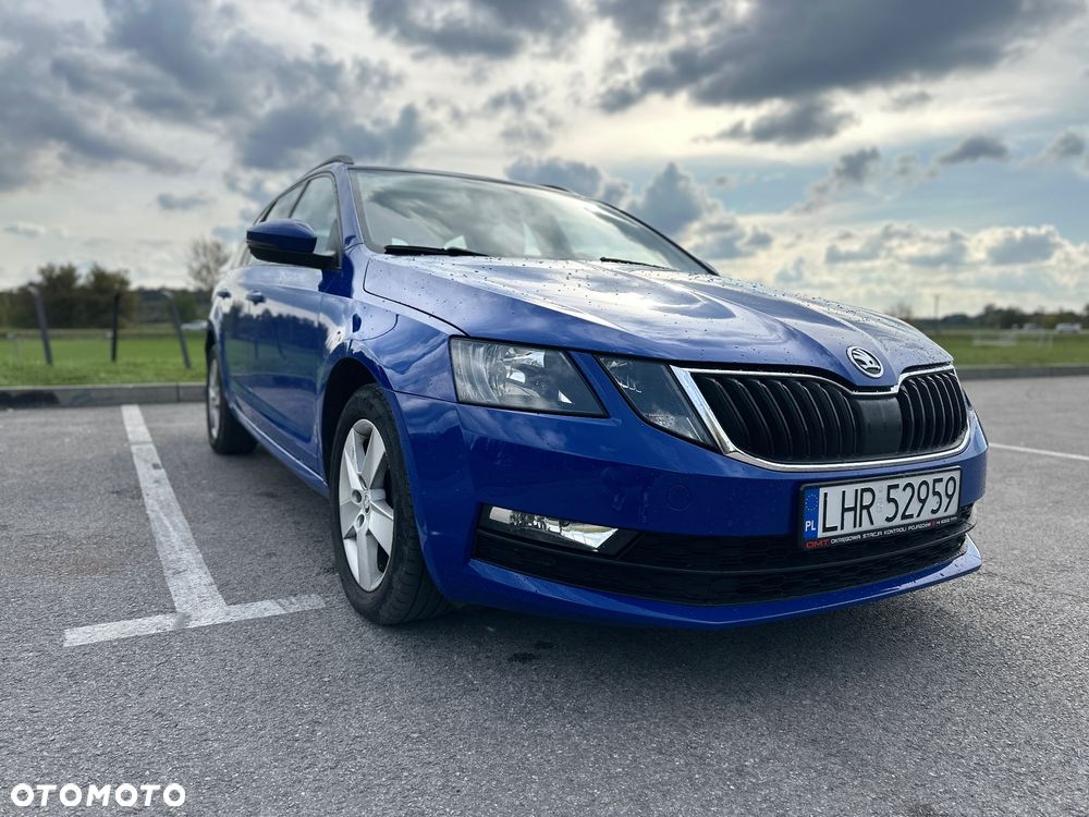 Skoda Octavia 2.0 TDI 4x4 DSG Ambition - 1