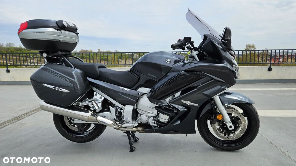 Yamaha FJR - 7