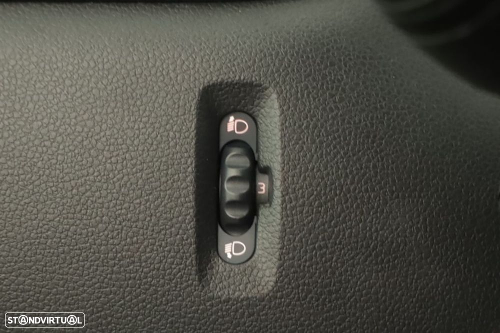 Renault master ver-2-3-dci-l2h2-3-5t - 16