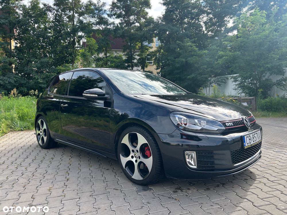 Volkswagen Golf - 17