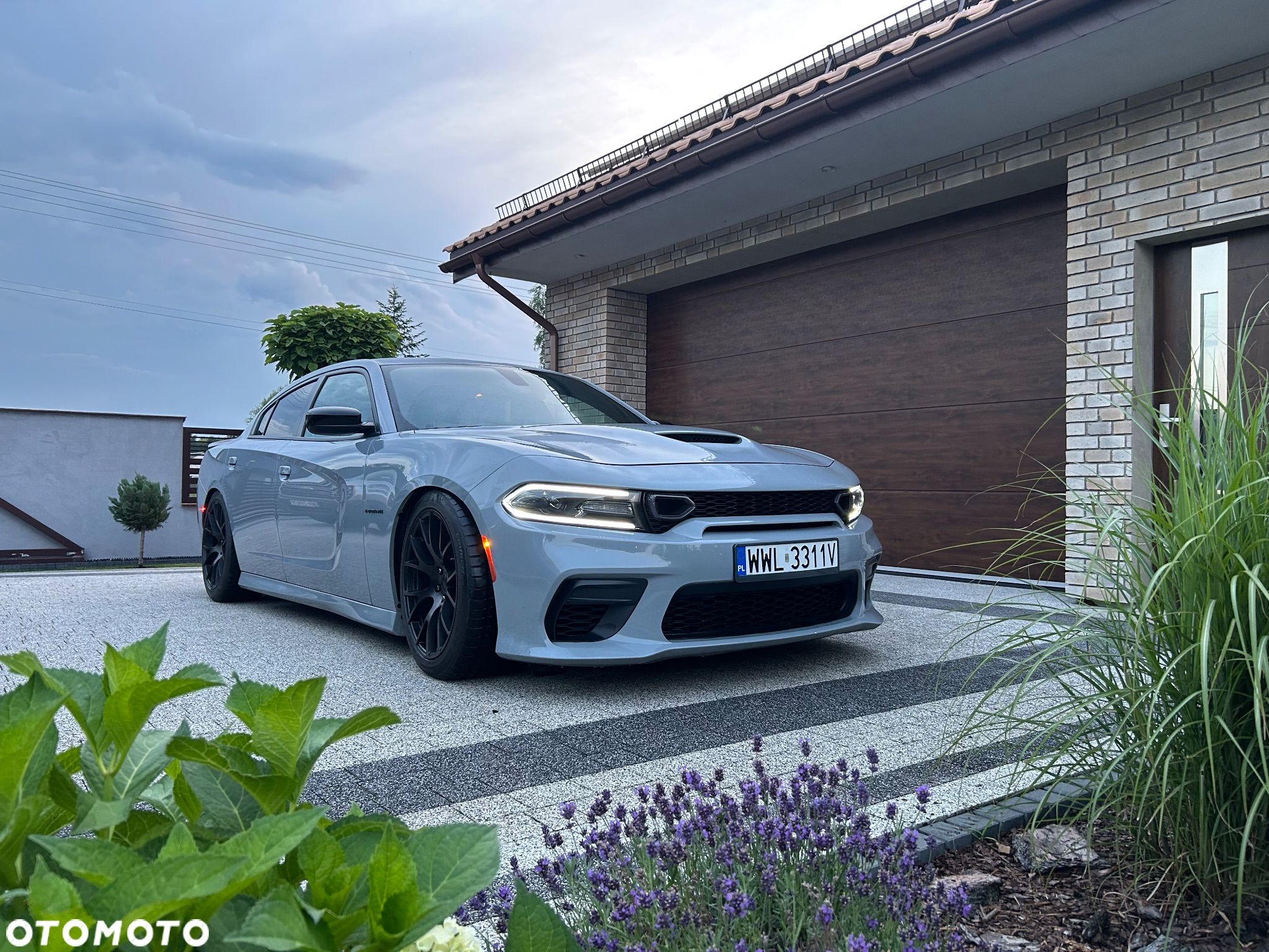 Dodge Charger 5.7 R/T - 1