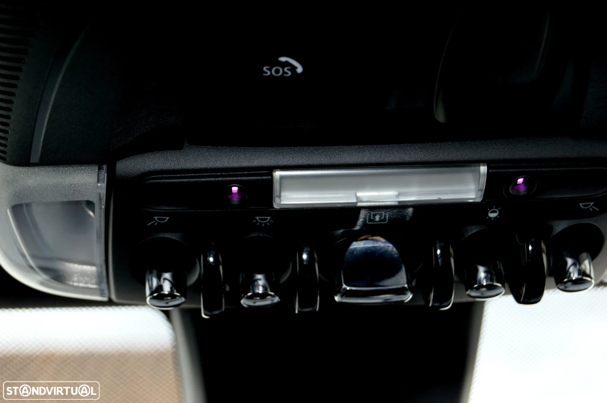 MINI 3 Portas John Cooper Works Aut. - 31