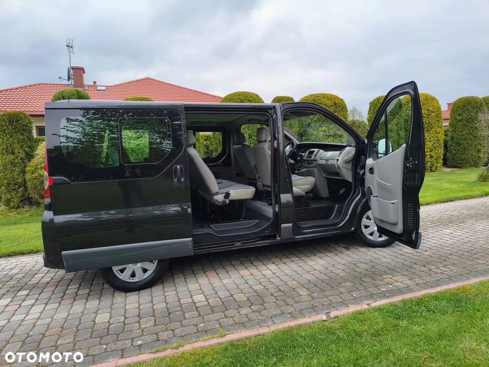 Renault Trafic L1H1 Passenger Lux - 16