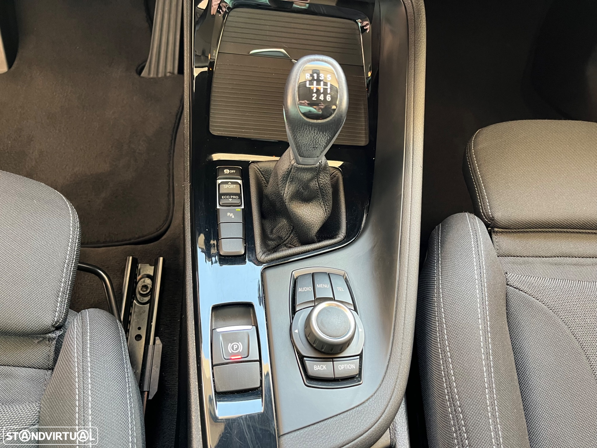 BMW X1 16 d sDrive Line Sport - 32
